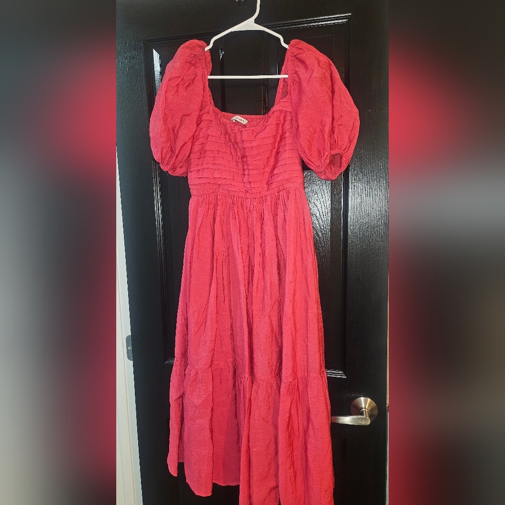 Abercrombie & Fitch Red Puff-Sleeve Midi Dress
